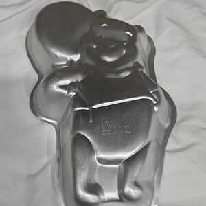 Wilton Silver Bear Cake Pan